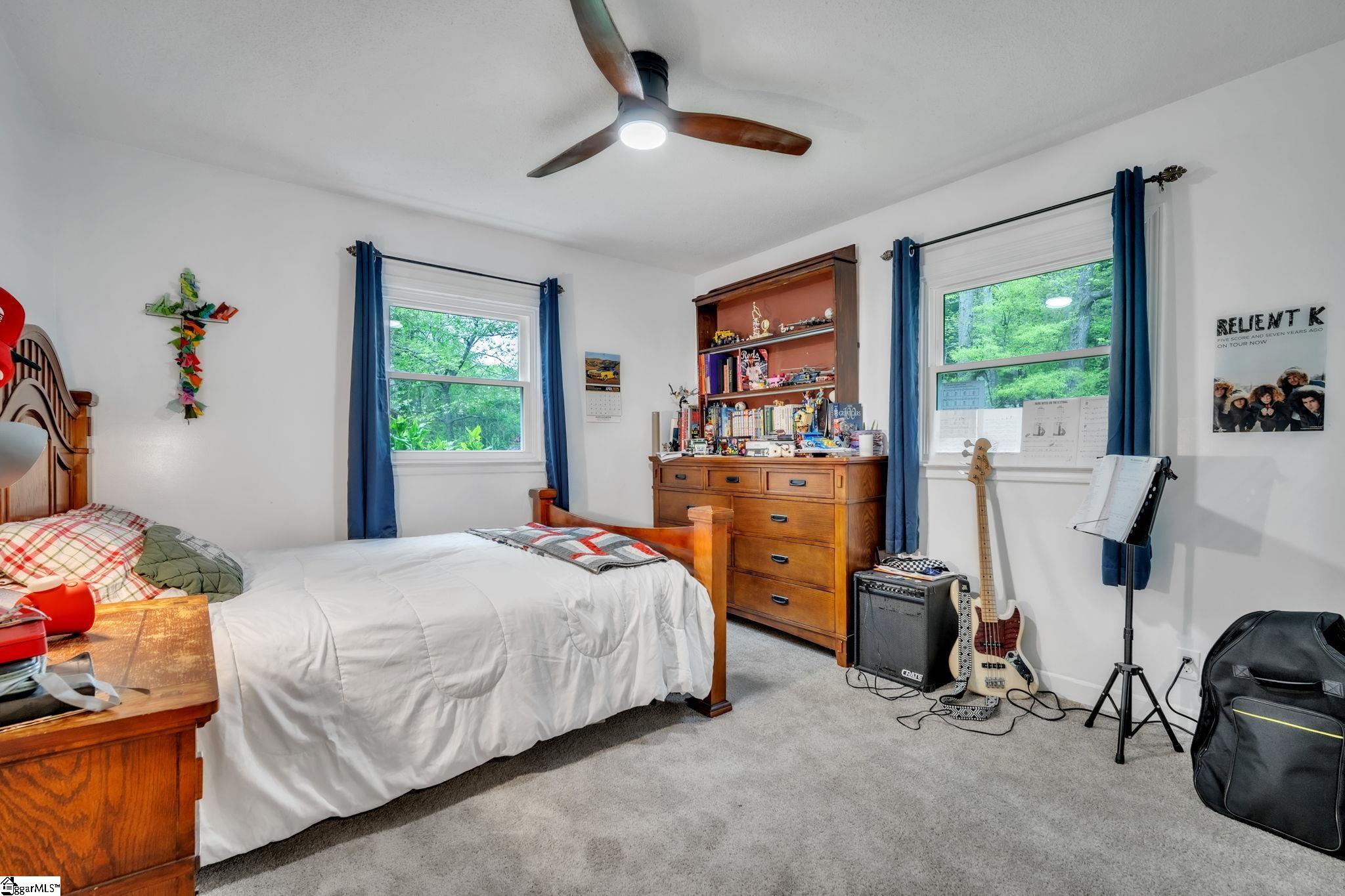 Simpsonville, South Carolina 29681, United States, 5 Bedrooms Bedrooms, ,4 BathroomsBathrooms,Residential,Contingent,107789