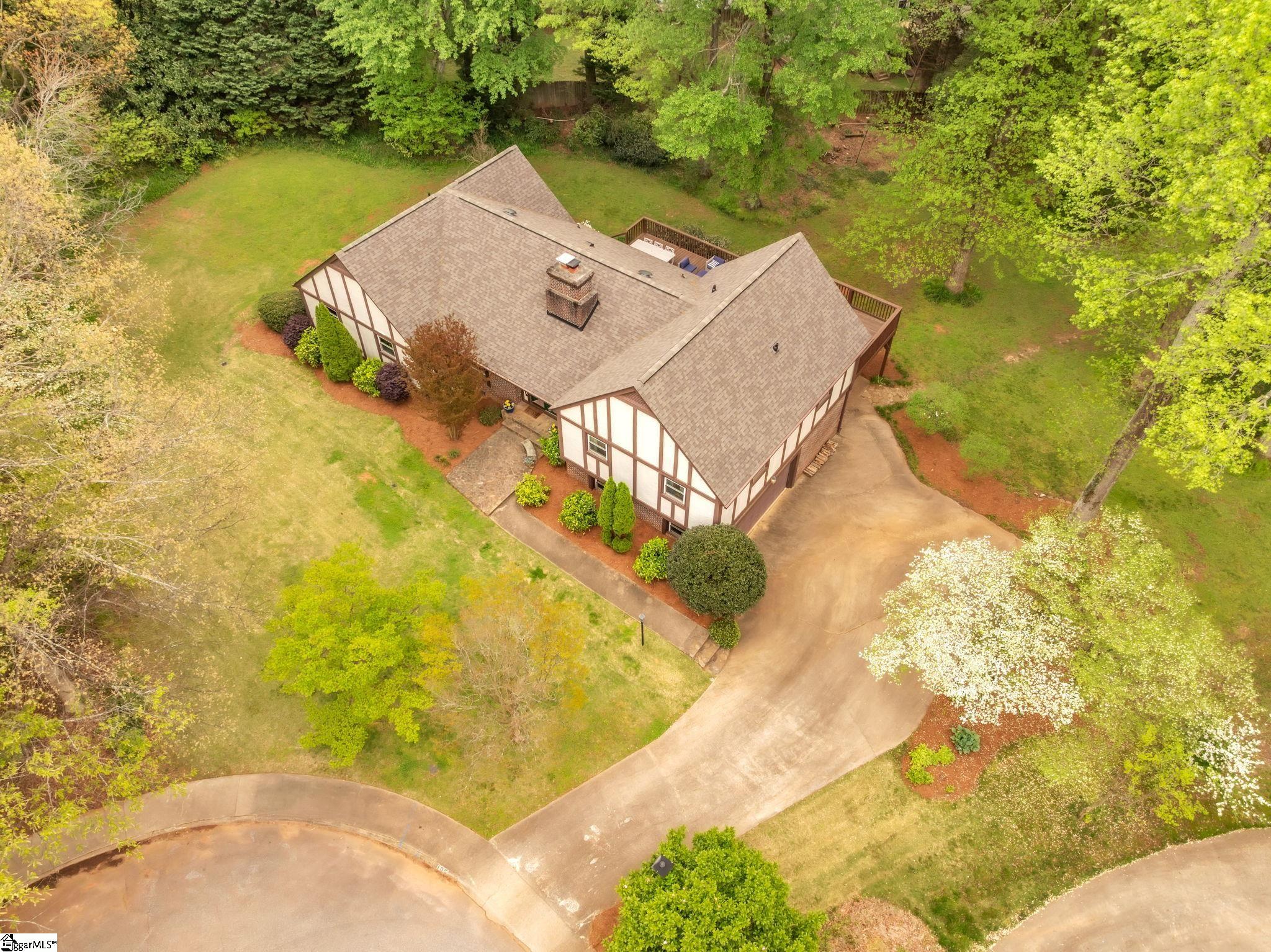 Simpsonville, South Carolina 29681, United States, 5 Bedrooms Bedrooms, ,4 BathroomsBathrooms,Residential,Contingent,107789