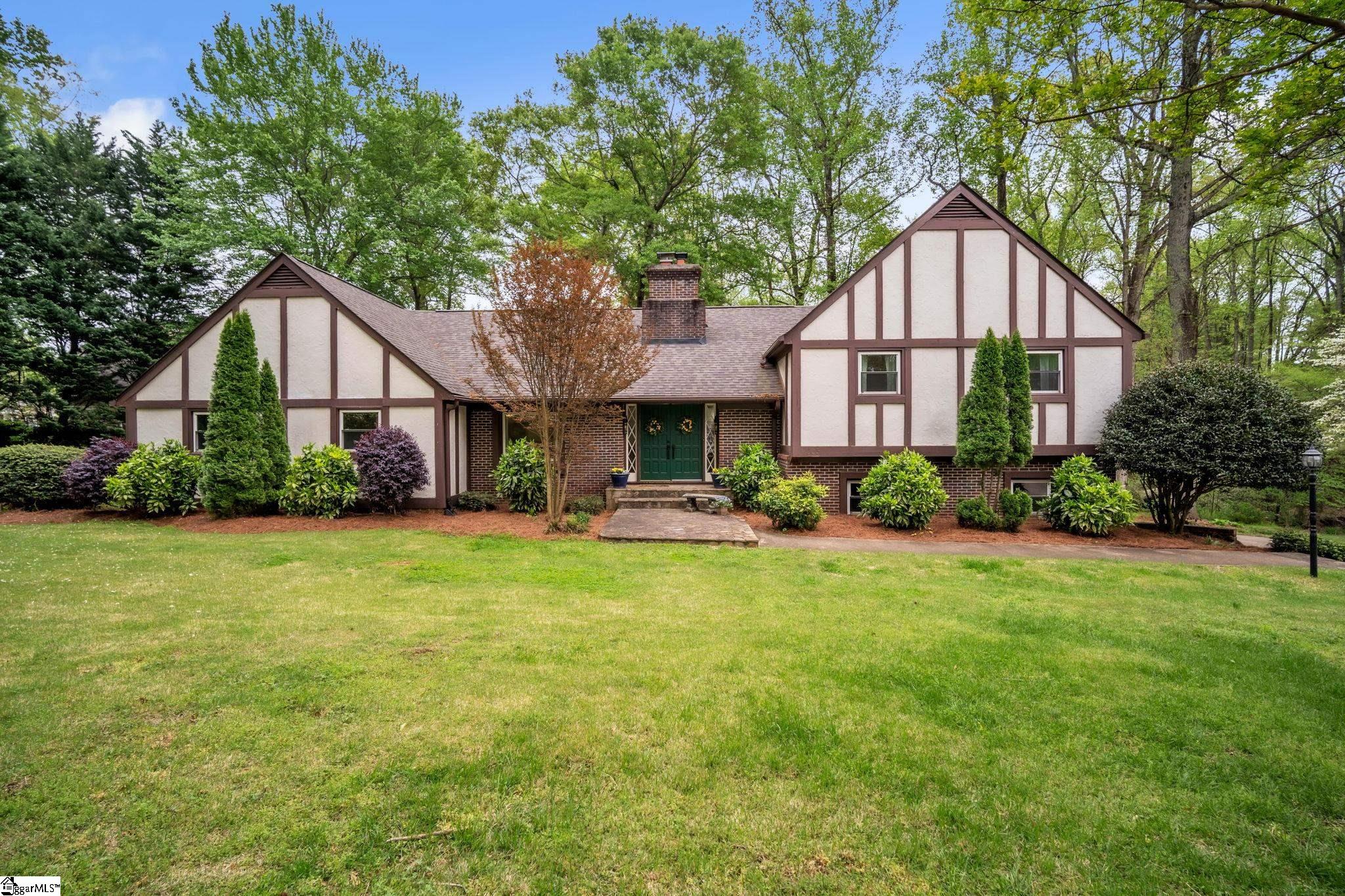 Simpsonville, South Carolina 29681, United States, 5 Bedrooms Bedrooms, ,4 BathroomsBathrooms,Residential,Contingent,107789