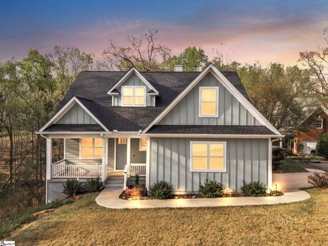 Photo of 17 Beechridge Way, Greenville, SC 29607 (MLS # 1587698)