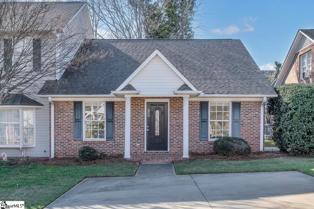 350 W Pointe Drive