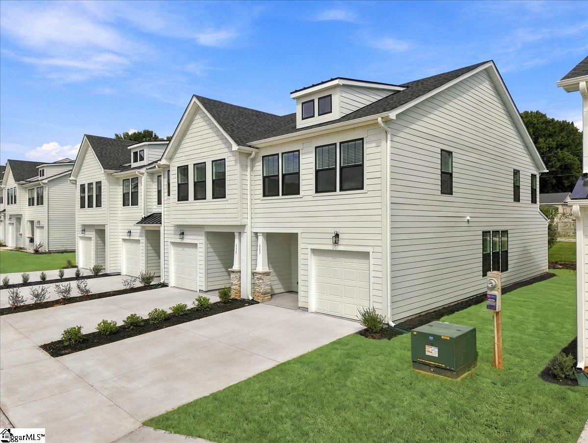 117 Redfield Place