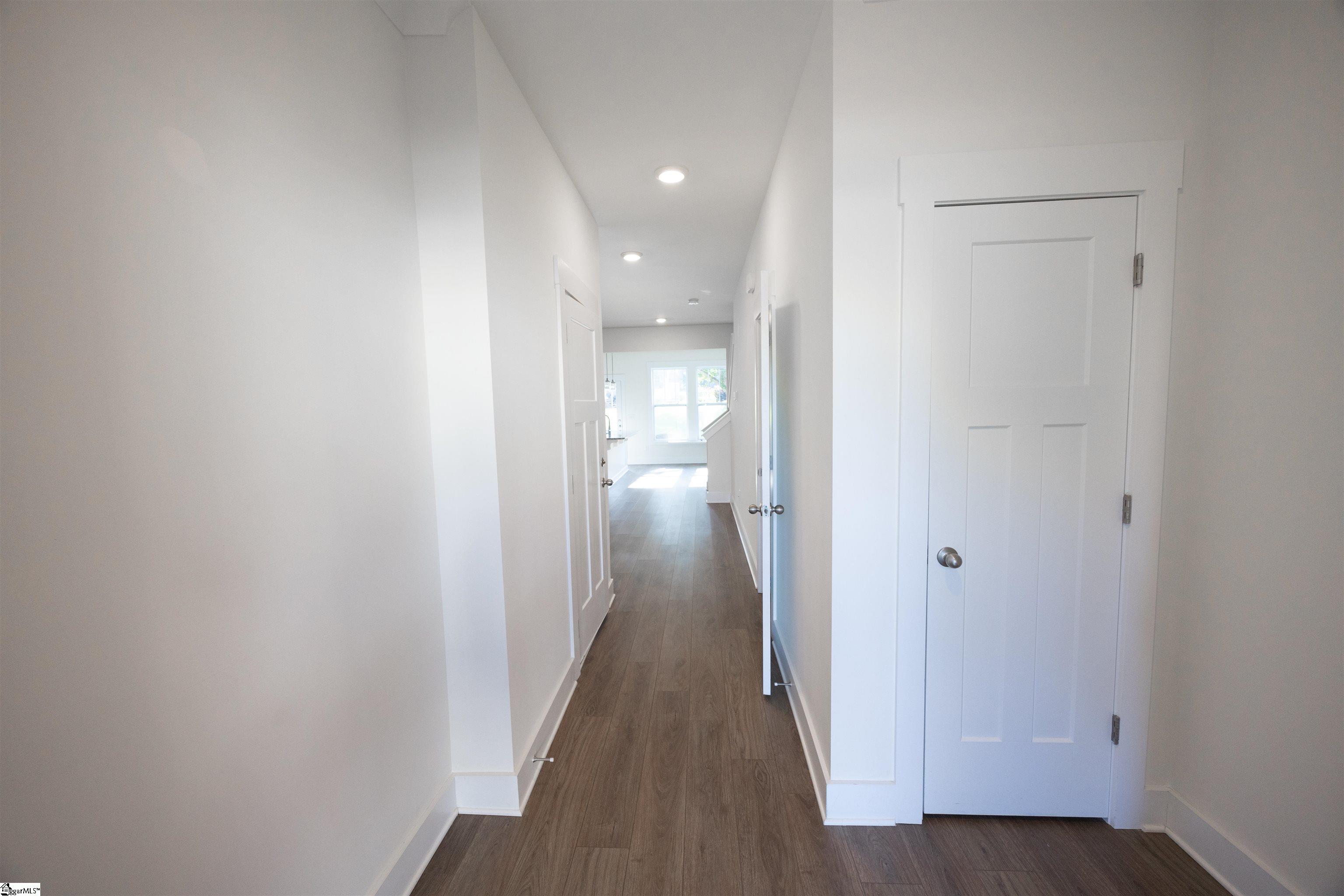 11 Starlake Road