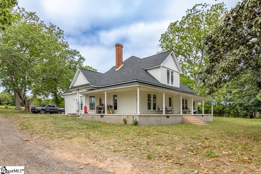 6025 Mountain View Road