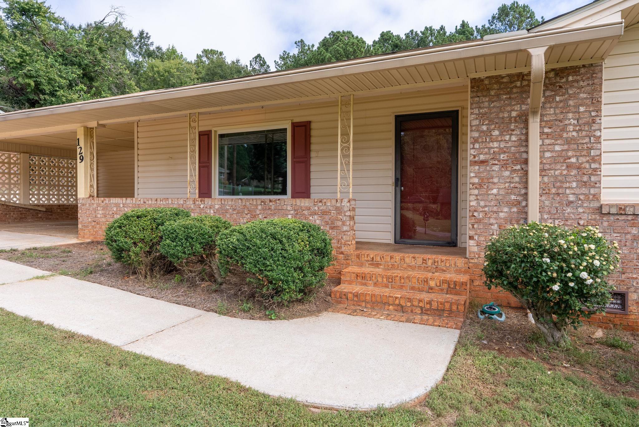 129 Dorr Circle