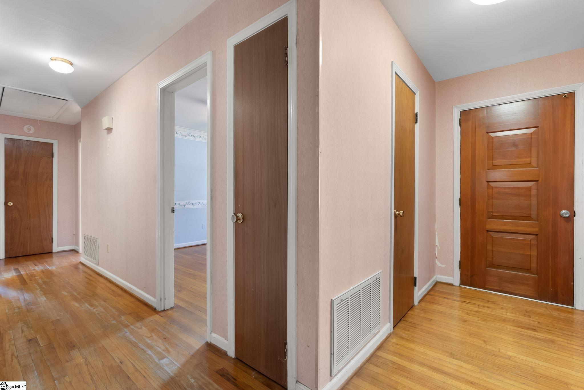 129 Dorr Circle