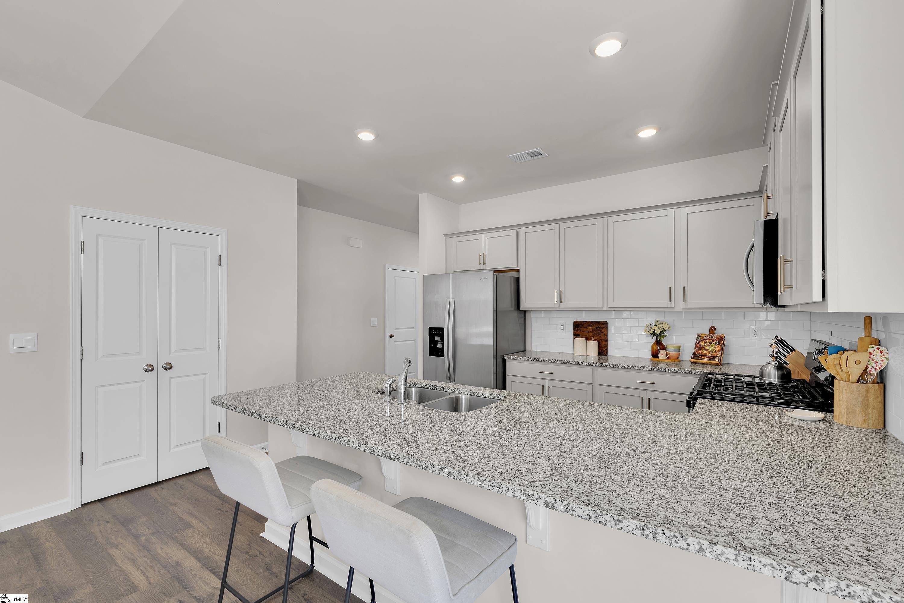 76 Oak Edge Lane