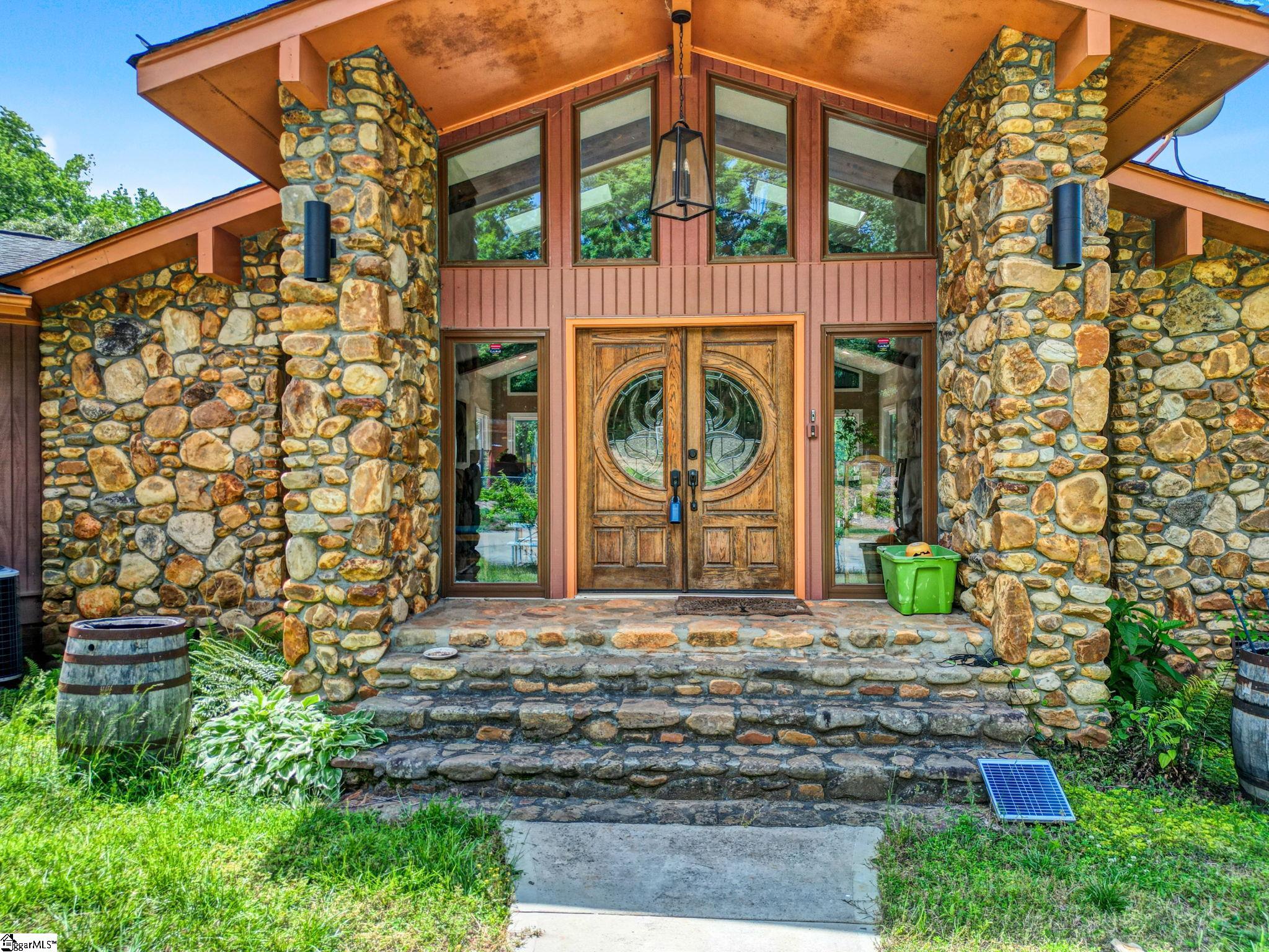 313 Viewmont Drive