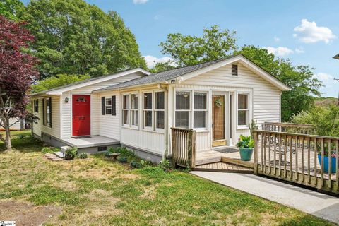 Photo of 429 Liberty Hill Road, Greer, SC 29651 (MLS # 1589870)