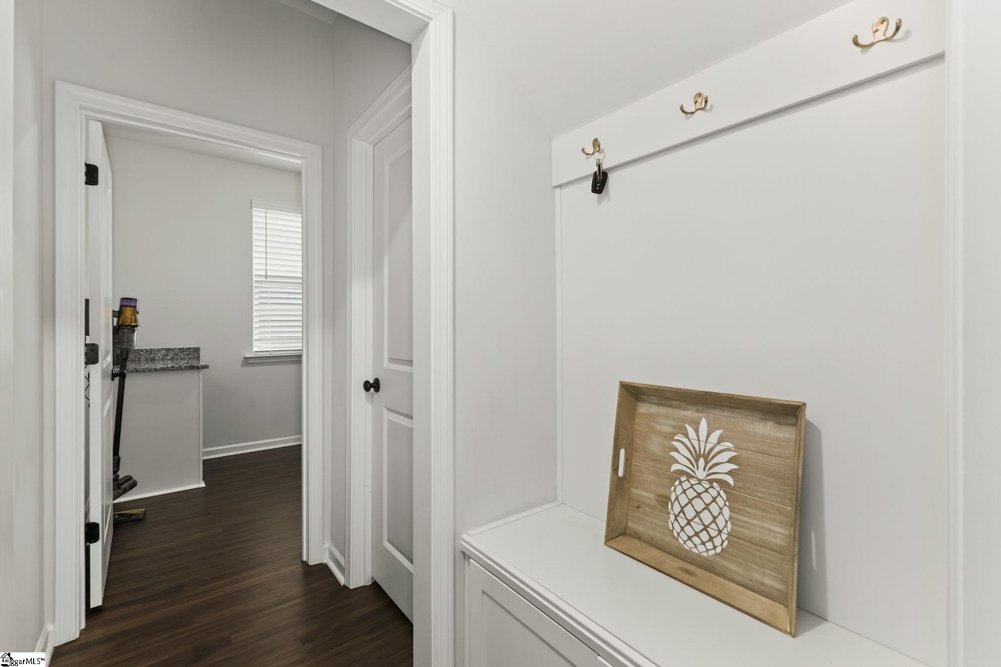 Easley, South Carolina 29642, United States, 4 Bedrooms Bedrooms, ,3 BathroomsBathrooms,Residential,Active,214141