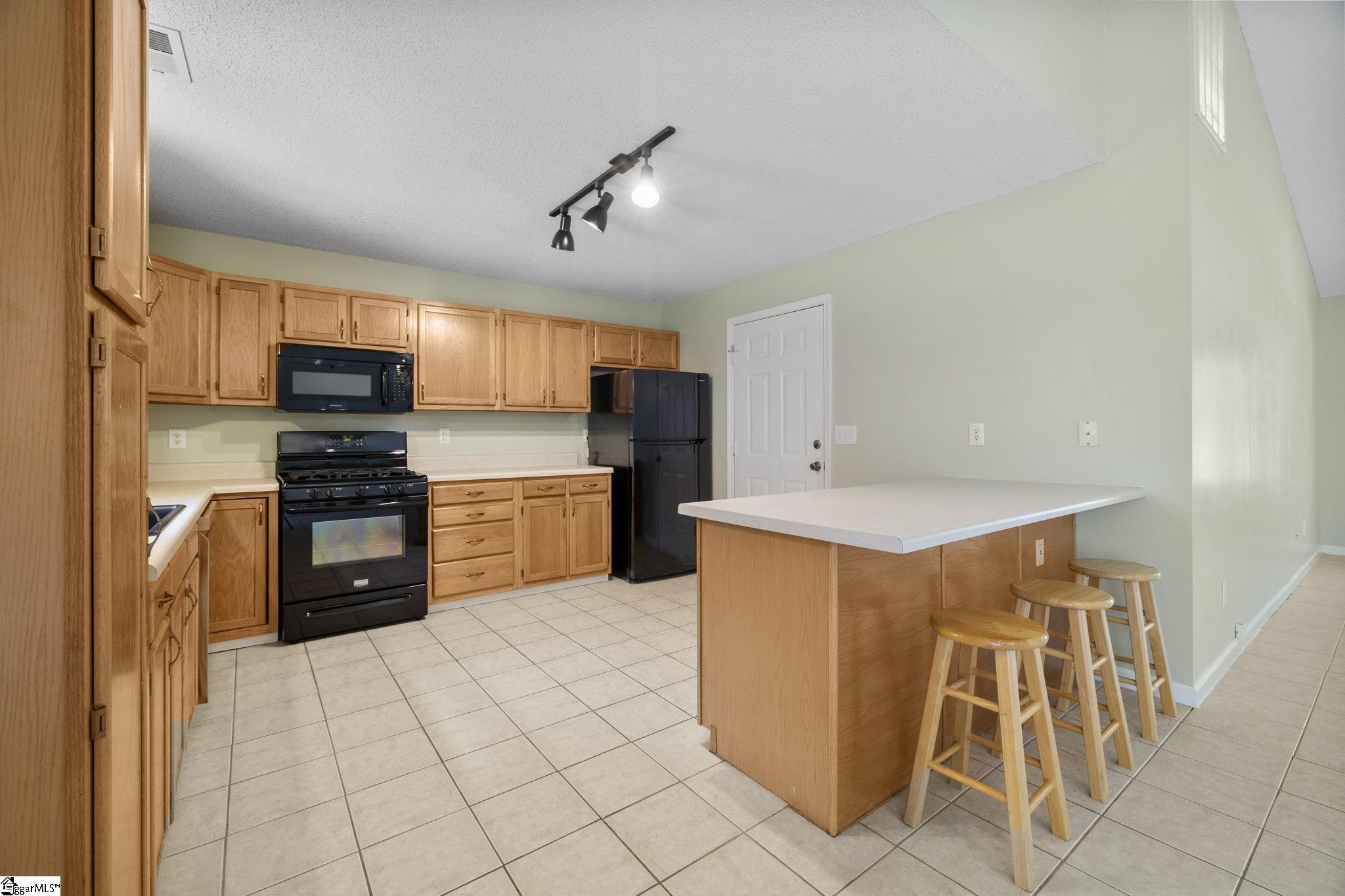 Greer, South Carolina 29650, United States, 3 Bedrooms Bedrooms, ,2 BathroomsBathrooms,Residential,Contingent,155772