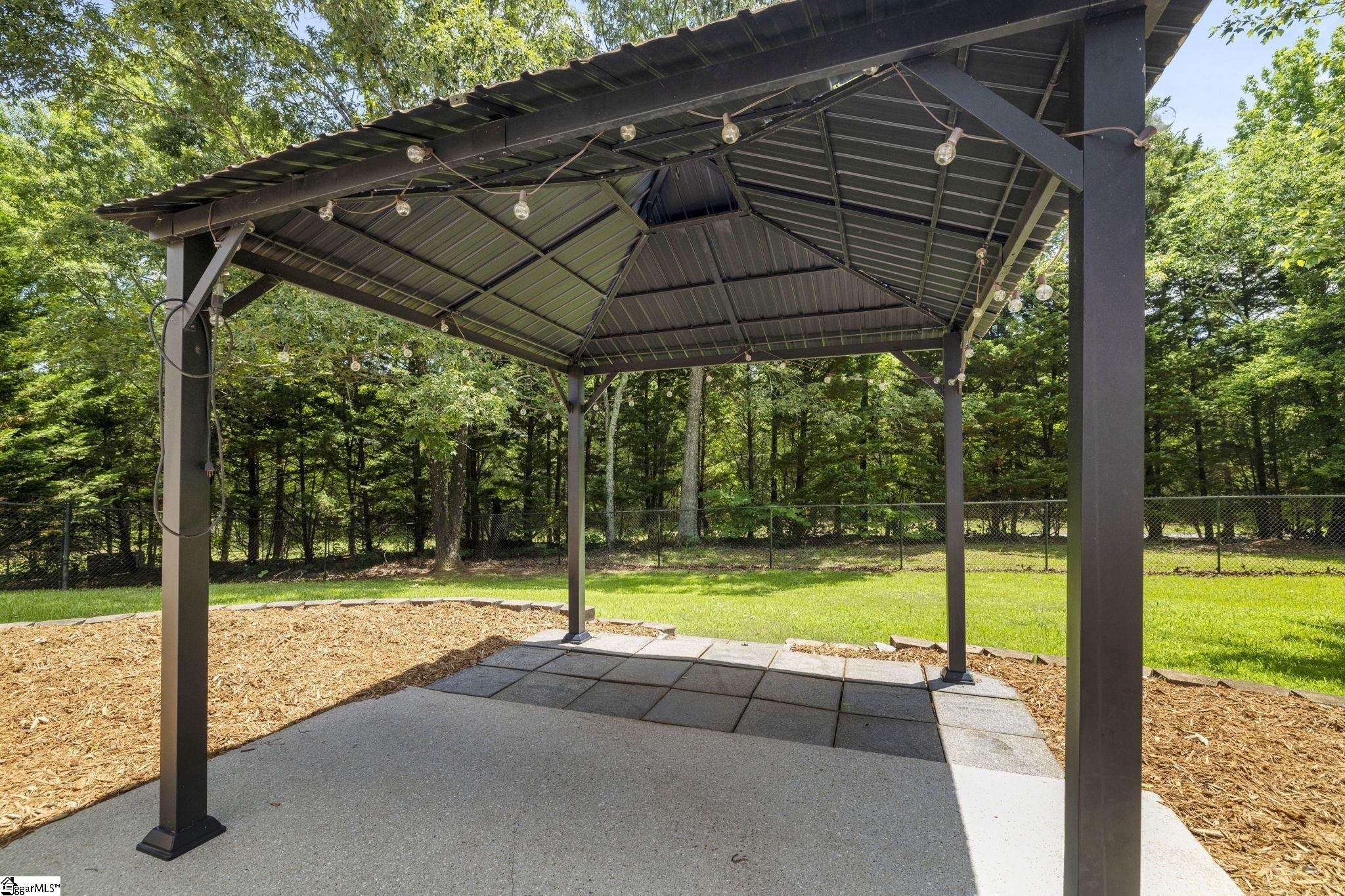 Greer, South Carolina 29650, United States, 3 Bedrooms Bedrooms, ,2 BathroomsBathrooms,Residential,Contingent,155772