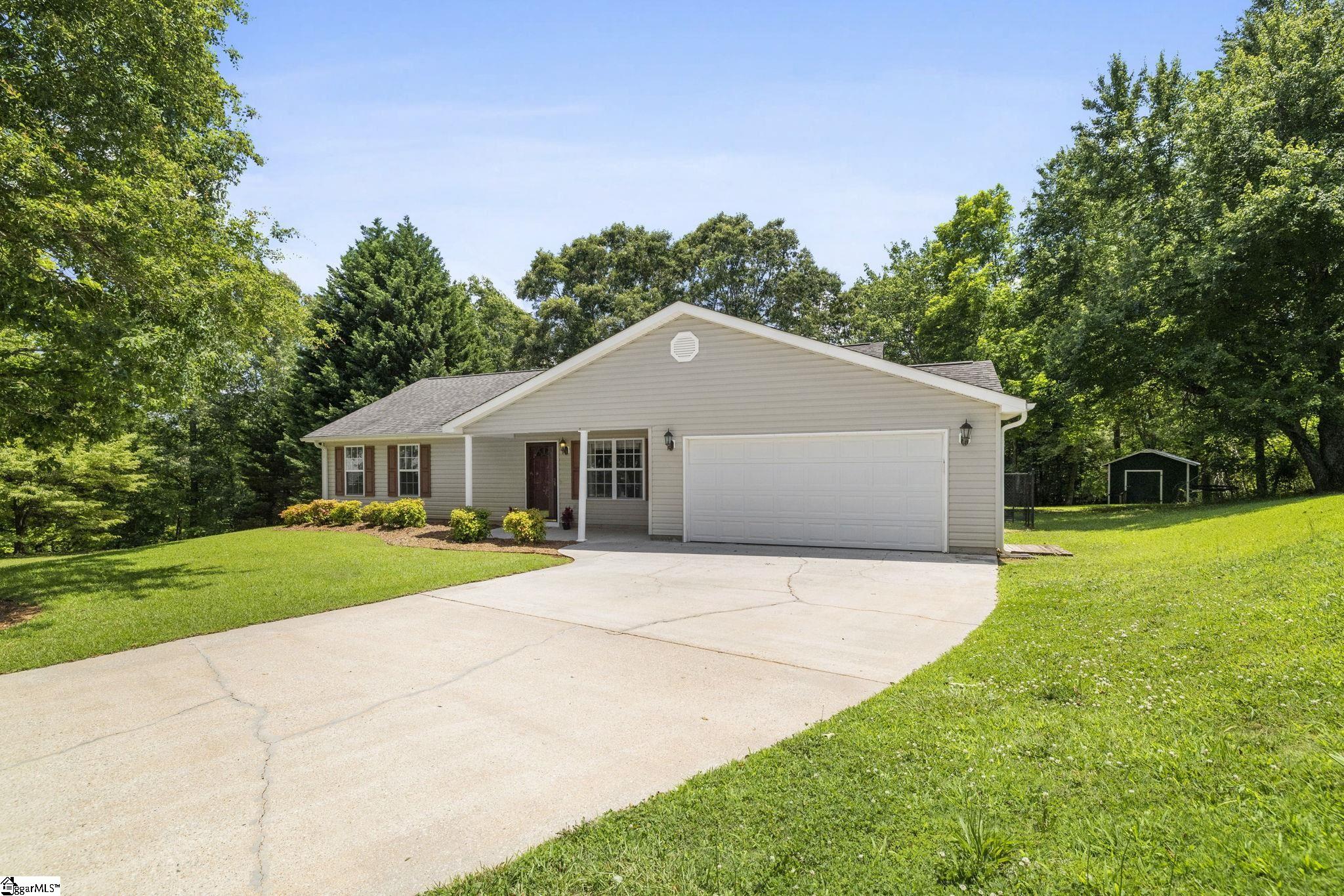 Greer, South Carolina 29650, United States, 3 Bedrooms Bedrooms, ,2 BathroomsBathrooms,Residential,Contingent,155772