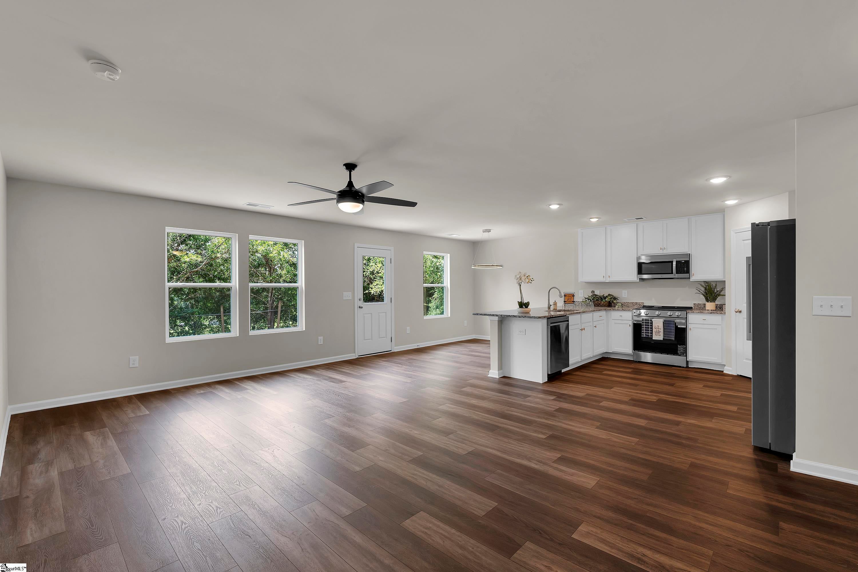 442 S Elm Street