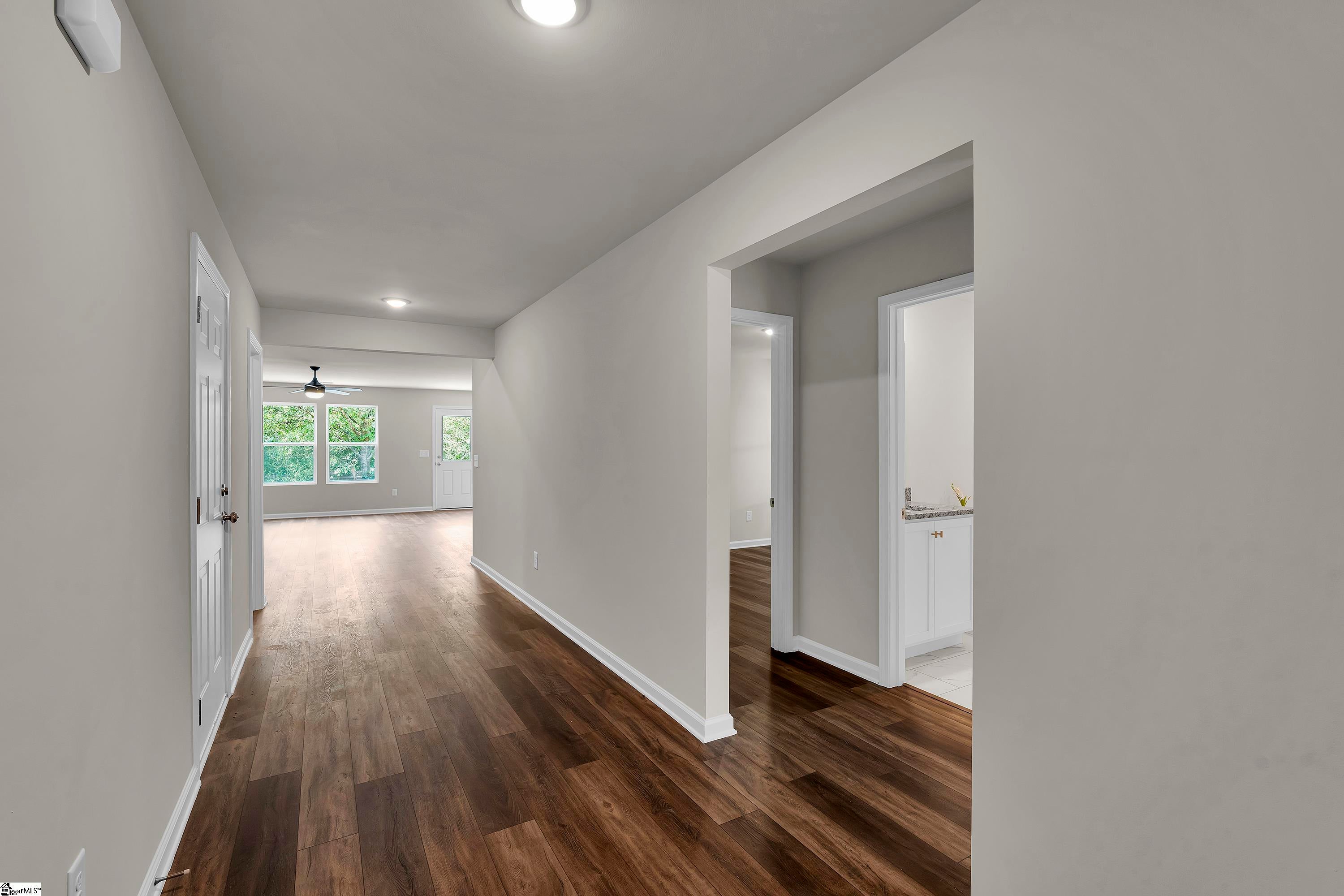 442 S Elm Street