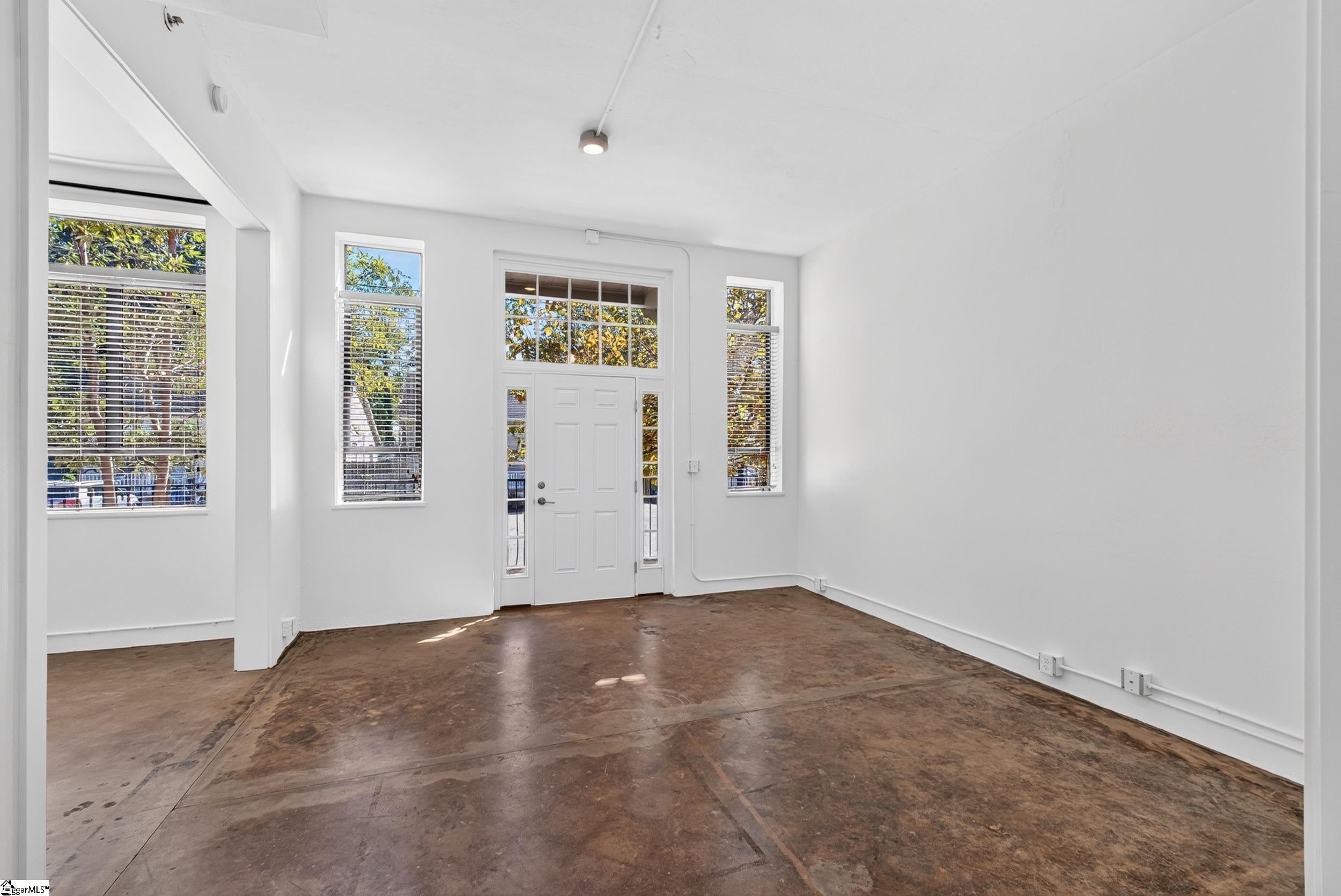 Real Estate Search 3 806 Green Avenue UNIT 129