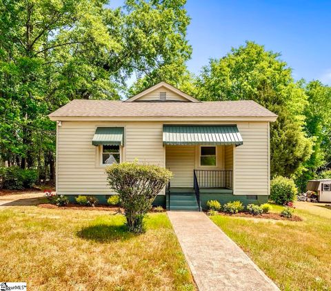 Photo of 505 Cathcart Drive, Anderson, SC 29624 (MLS # 1589406)