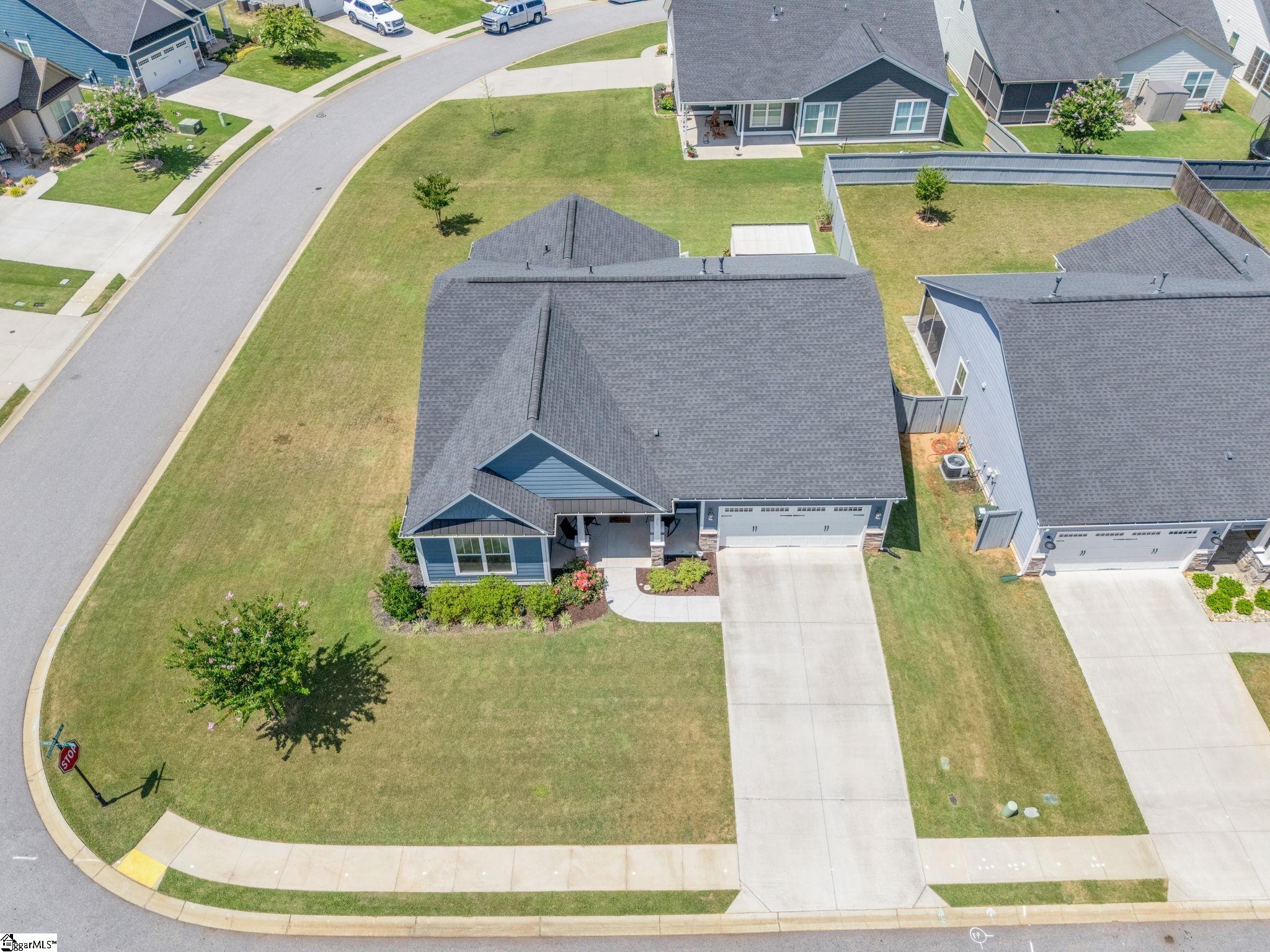 Taylors, South Carolina 29687, United States, 3 Bedrooms Bedrooms, ,2 BathroomsBathrooms,Residential,Contingent,182280