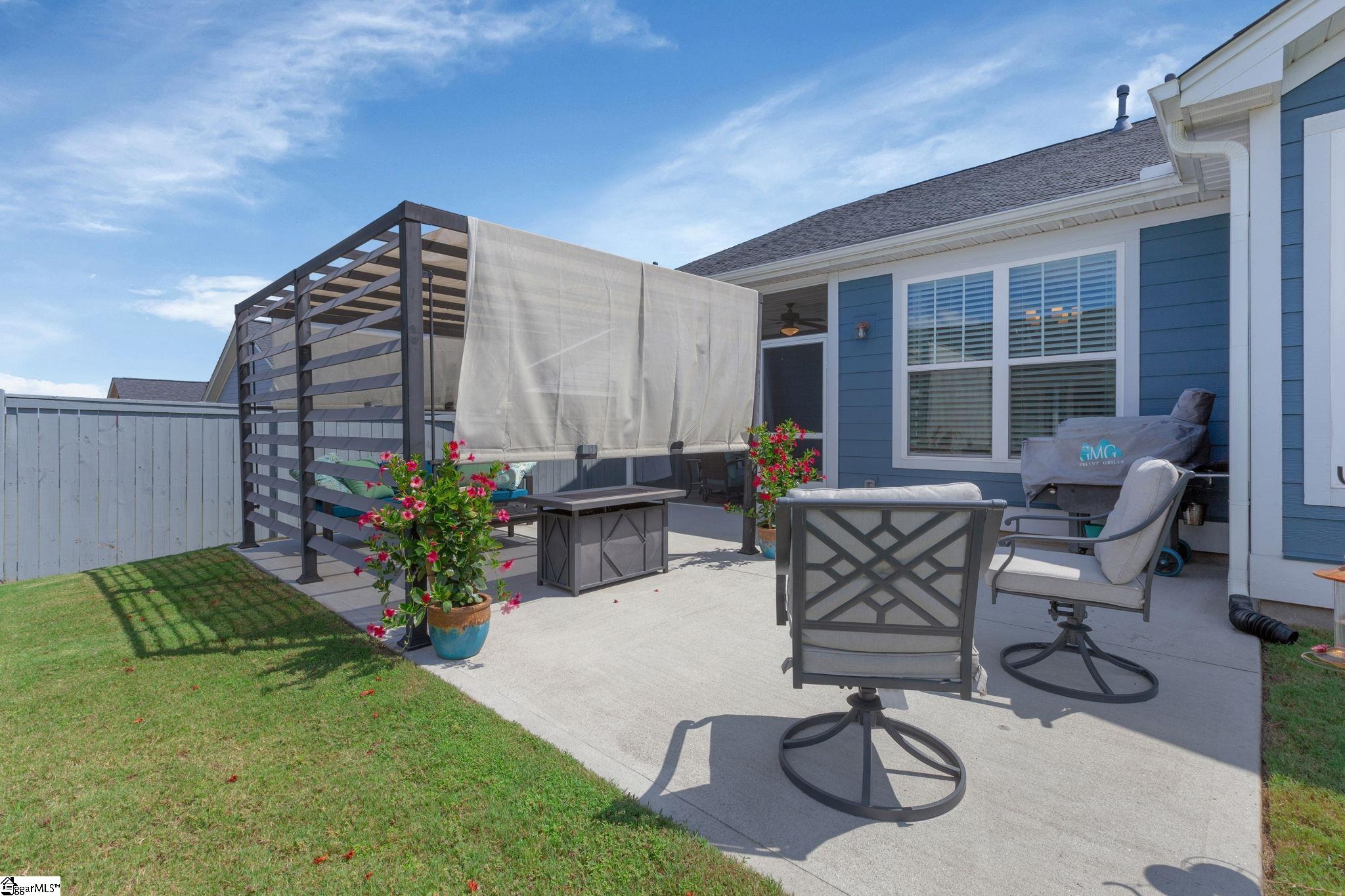 Taylors, South Carolina 29687, United States, 3 Bedrooms Bedrooms, ,2 BathroomsBathrooms,Residential,Contingent,182280