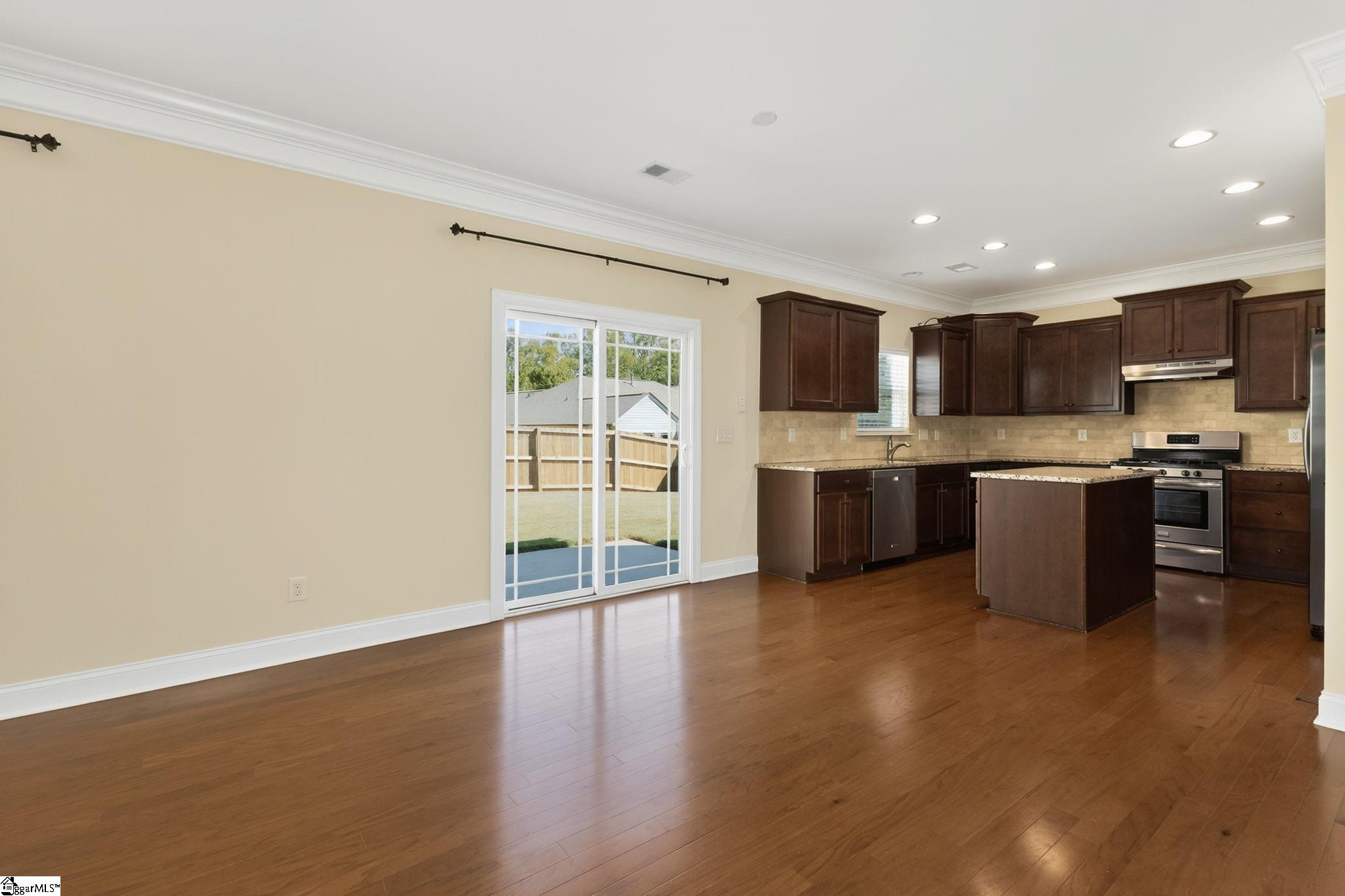 Simpsonville, South Carolina 29681, United States, 4 Bedrooms Bedrooms, ,3 BathroomsBathrooms,Residential,Active,221342