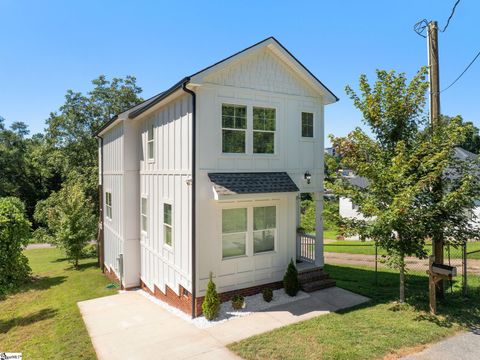 Photo of 7 Railroad Street, Greenville, SC 29607 (MLS # 1579695)