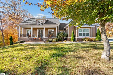 Photo of 555 Riverstead Drive, Marietta, SC 29661 (MLS # 1574351)