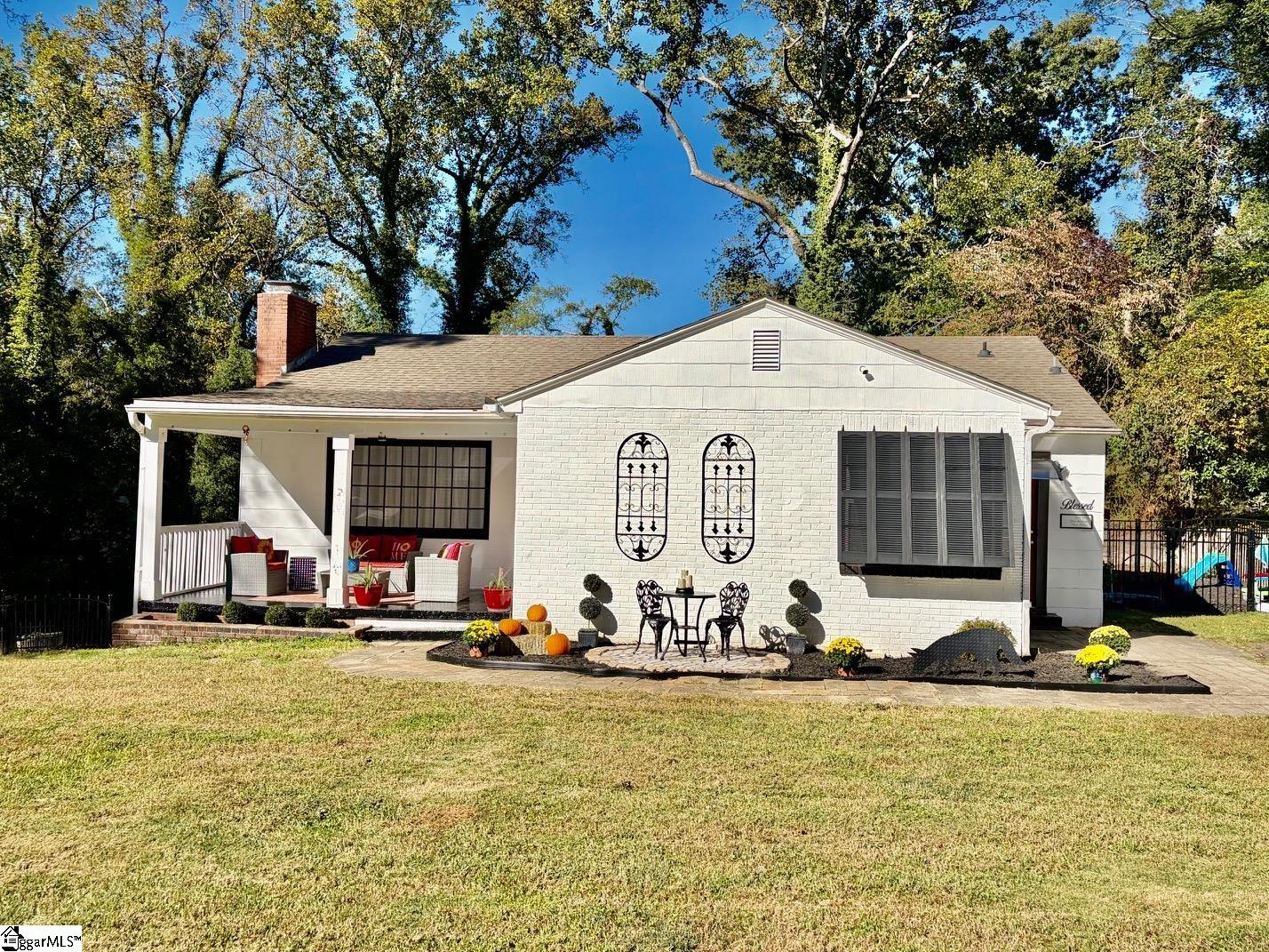 Real Estate Search 2 108 E Crescent Road