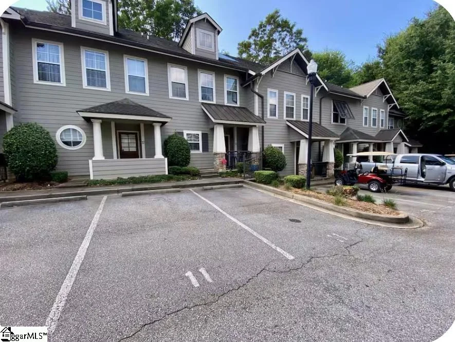 20 Howe Street Unit Unit 11