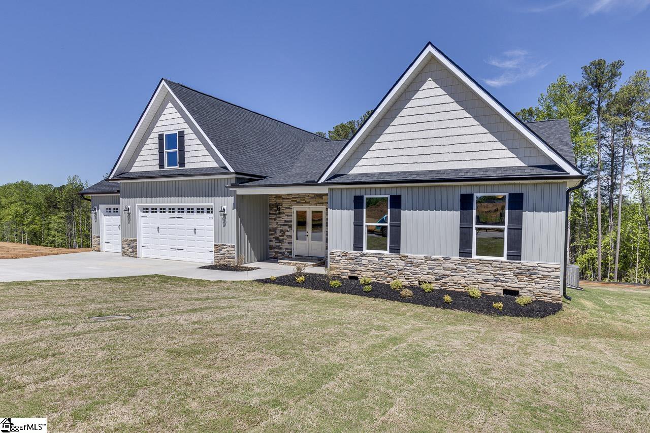 121 Hideaway Lane