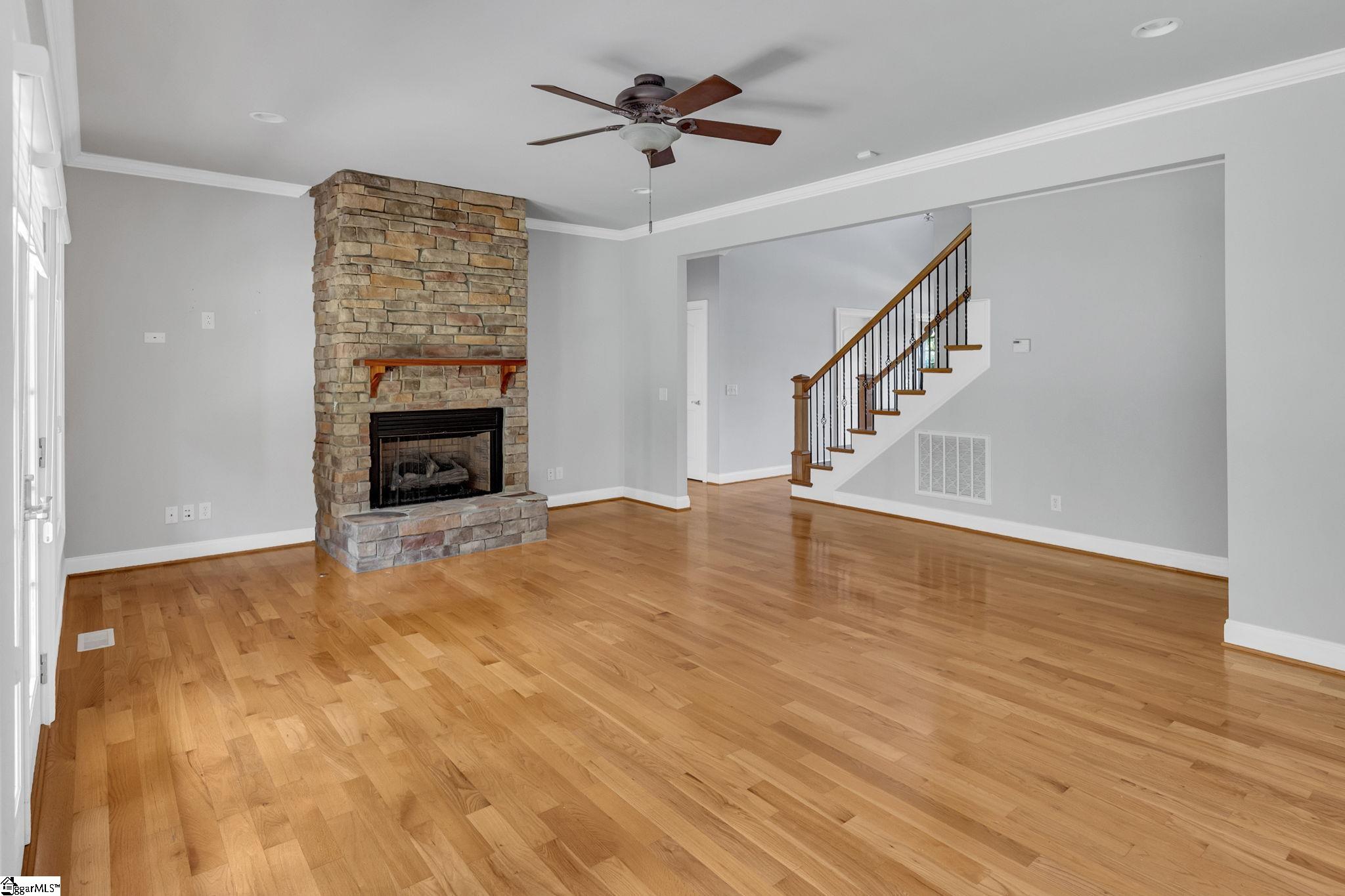 528 Carolee Way