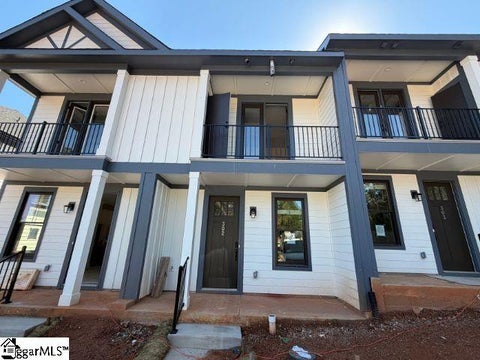 Photo of 9 Hawthorne Lane, Greenville, SC 29605 (MLS # 1606869)