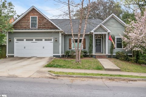 Photo of 605 Bennett Street, Greenville, SC 29609 (MLS # 1585957)