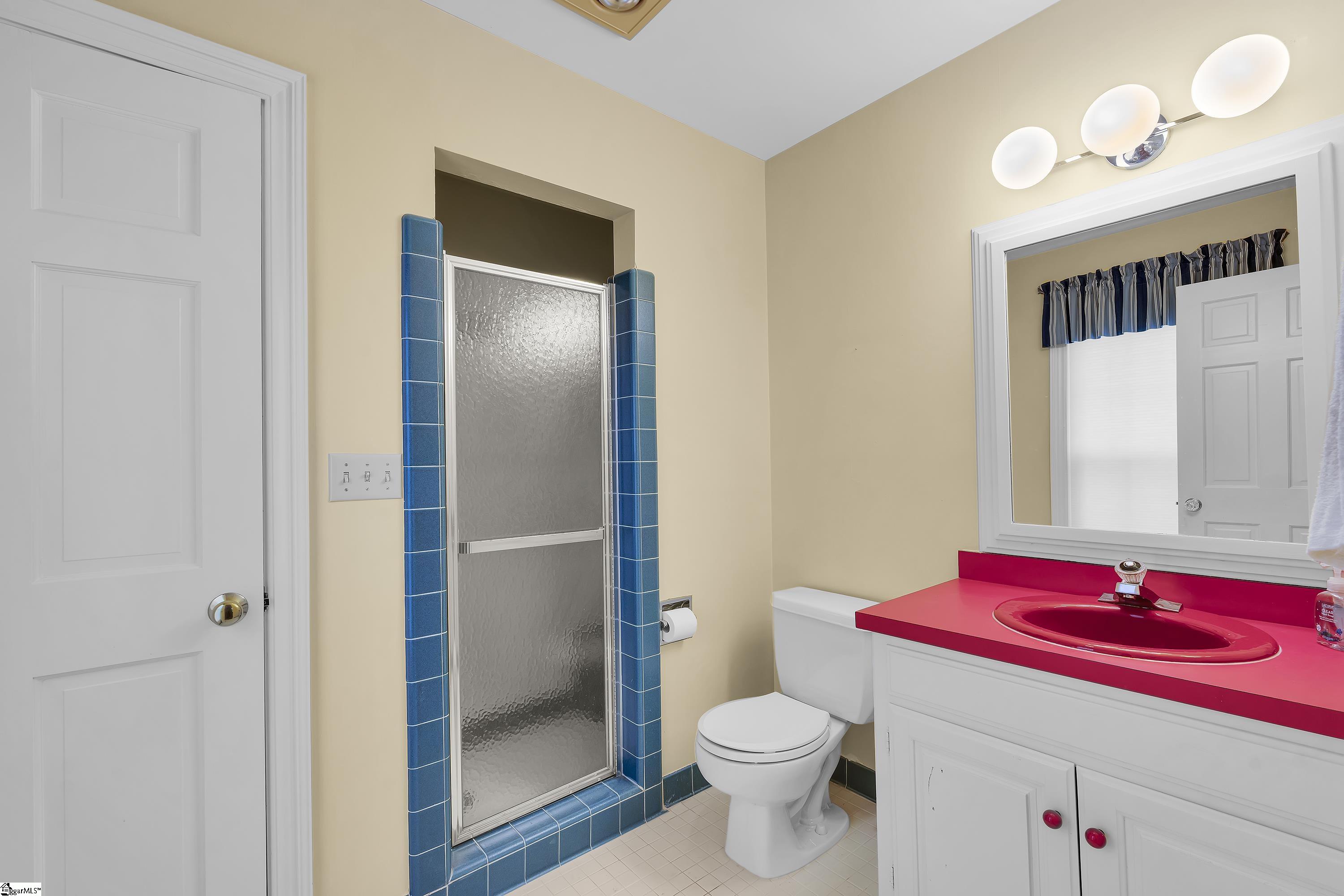 Greenville, South Carolina 29615, United States, 5 Bedrooms Bedrooms, ,5 BathroomsBathrooms,Residential,Active,244148