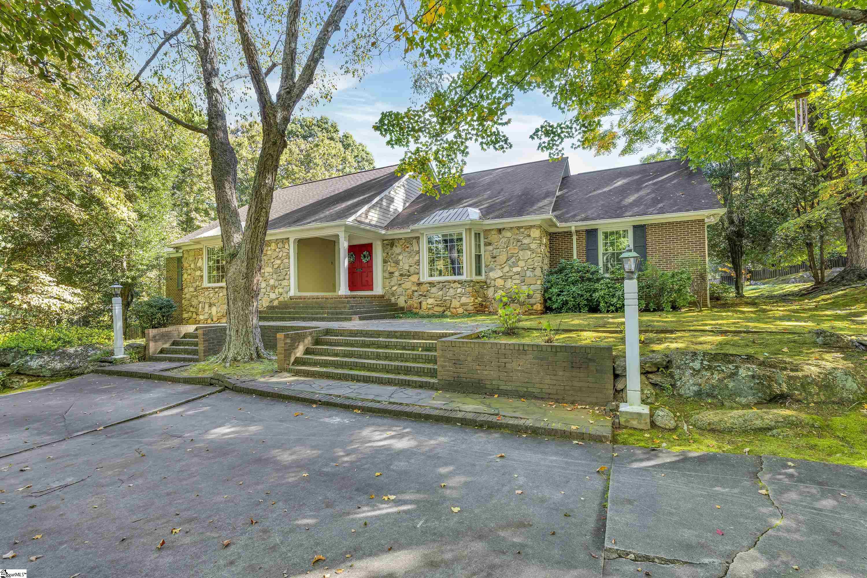 Greenville, South Carolina 29615, United States, 5 Bedrooms Bedrooms, ,5 BathroomsBathrooms,Residential,Active,244148