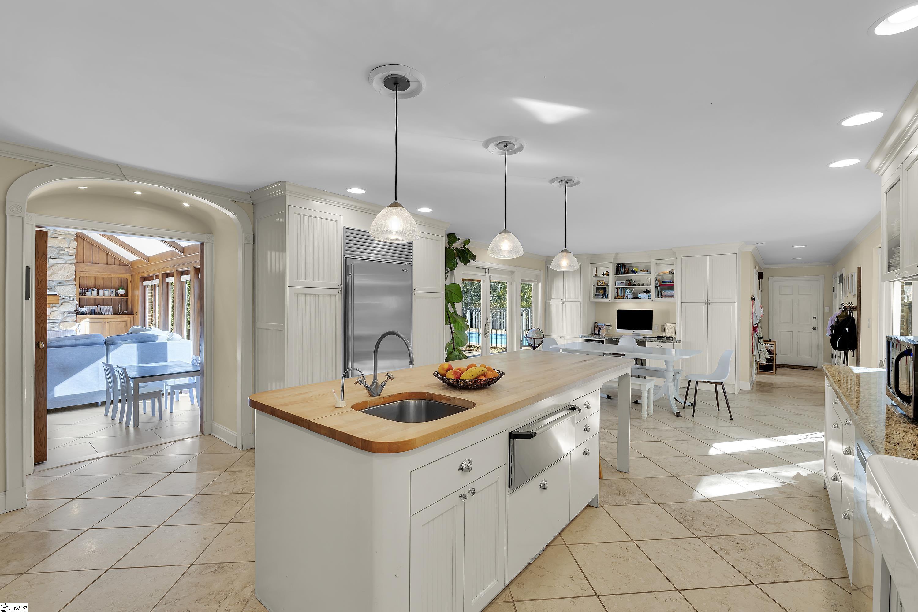 Greenville, South Carolina 29615, United States, 5 Bedrooms Bedrooms, ,5 BathroomsBathrooms,Residential,Active,244148