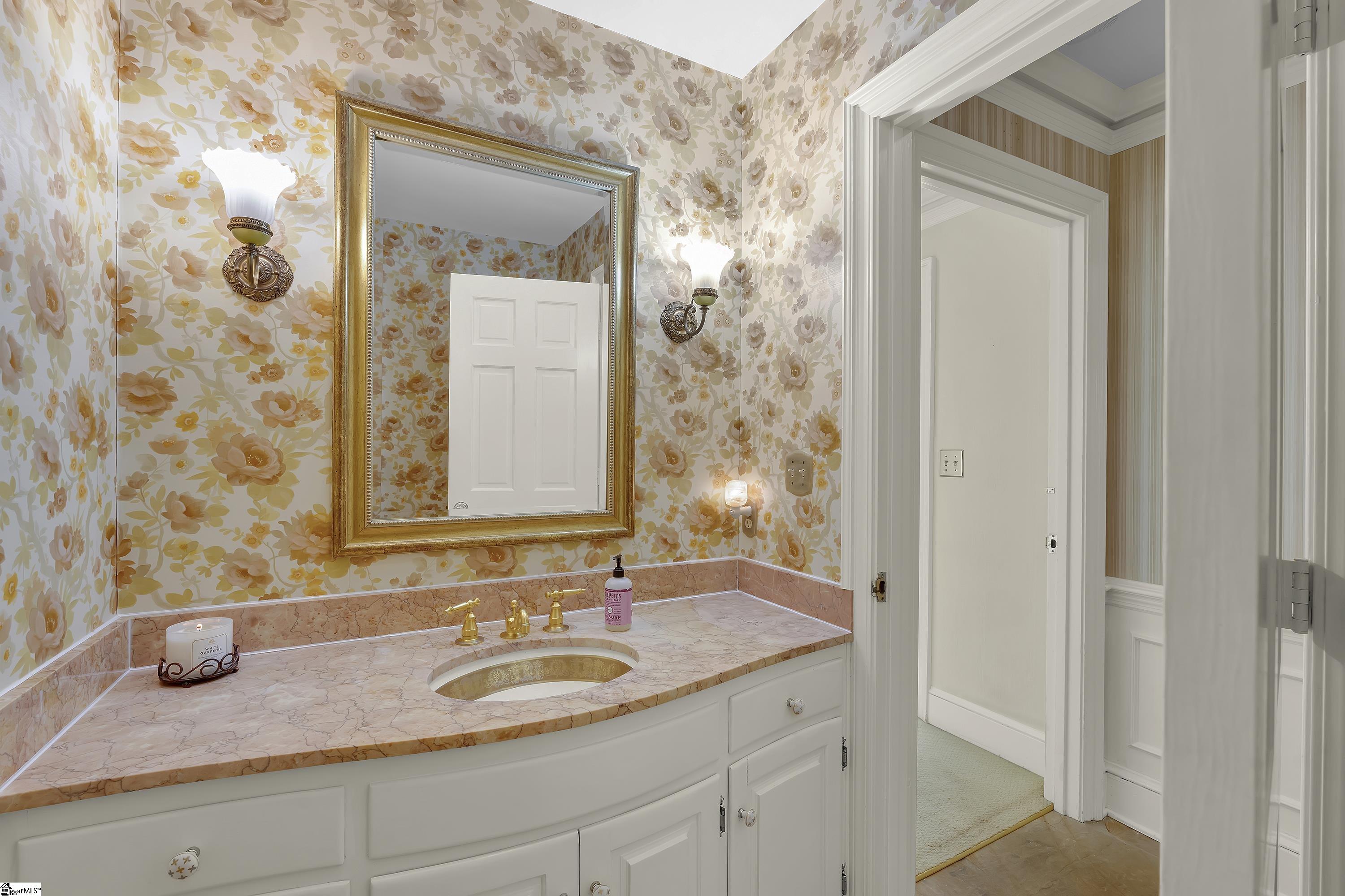 Greenville, South Carolina 29615, United States, 5 Bedrooms Bedrooms, ,5 BathroomsBathrooms,Residential,Active,244148