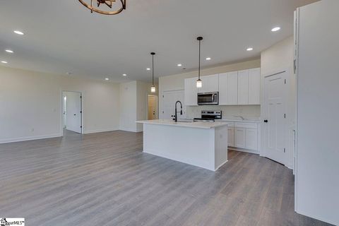 A home in Landrum