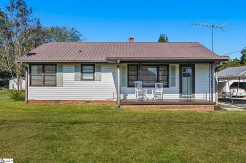 Photo of 118 Riley Street, Westminster, SC 29693 (MLS # 1607489)