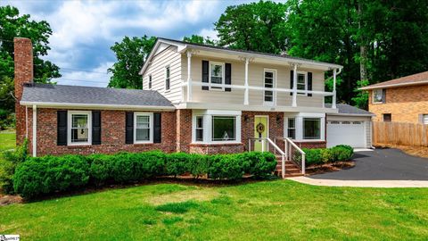 Photo of 105 Club View Drive, Greenville, SC 29609 (MLS # 1590281)