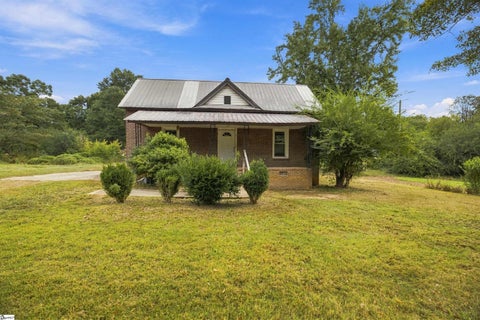 Photo of 108 Mattison Drive, Williamston, SC 29697 (MLS # 1606332)