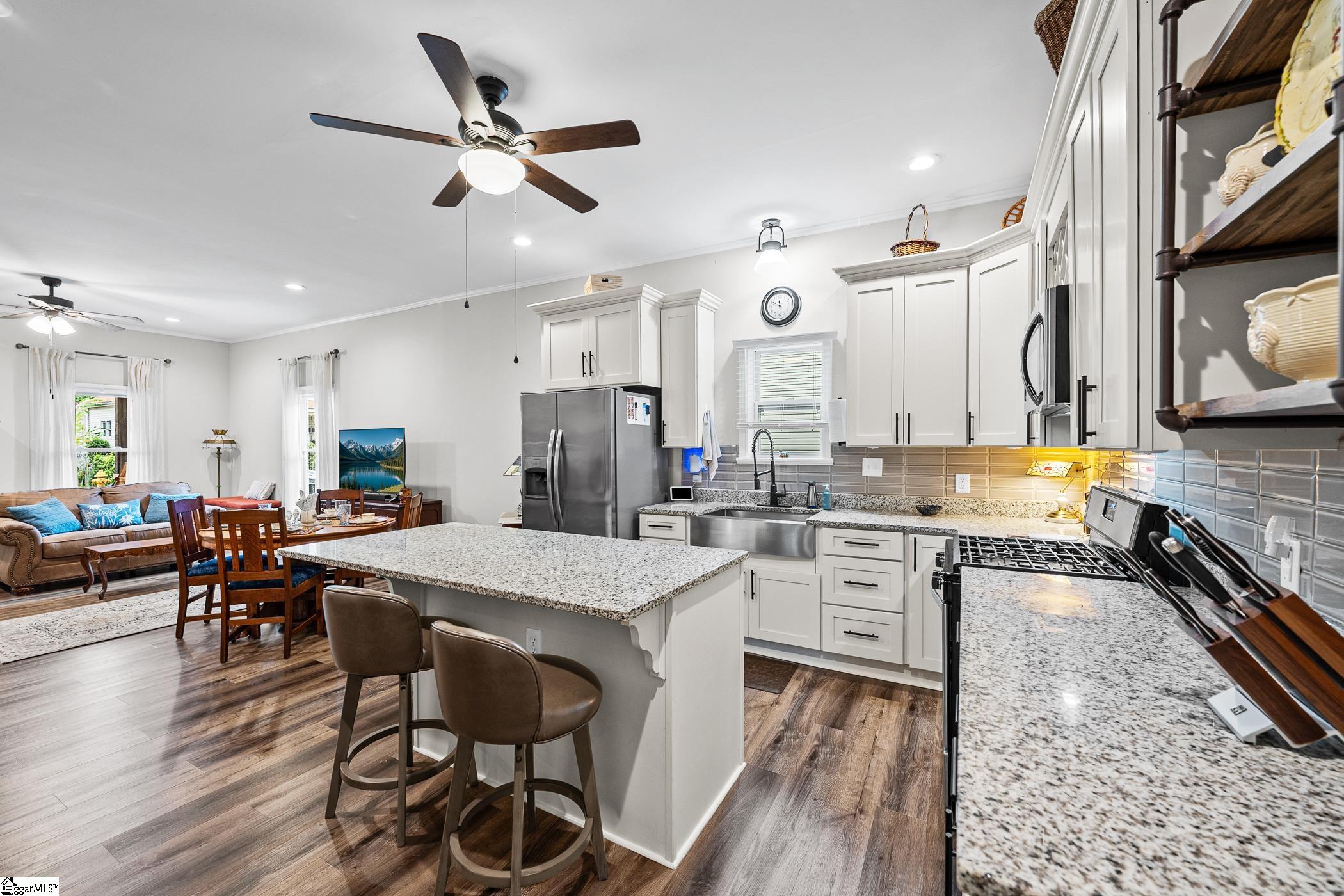 22 Seyle Street, Greenville, SC Home for Sale 4 22 Seyle Street