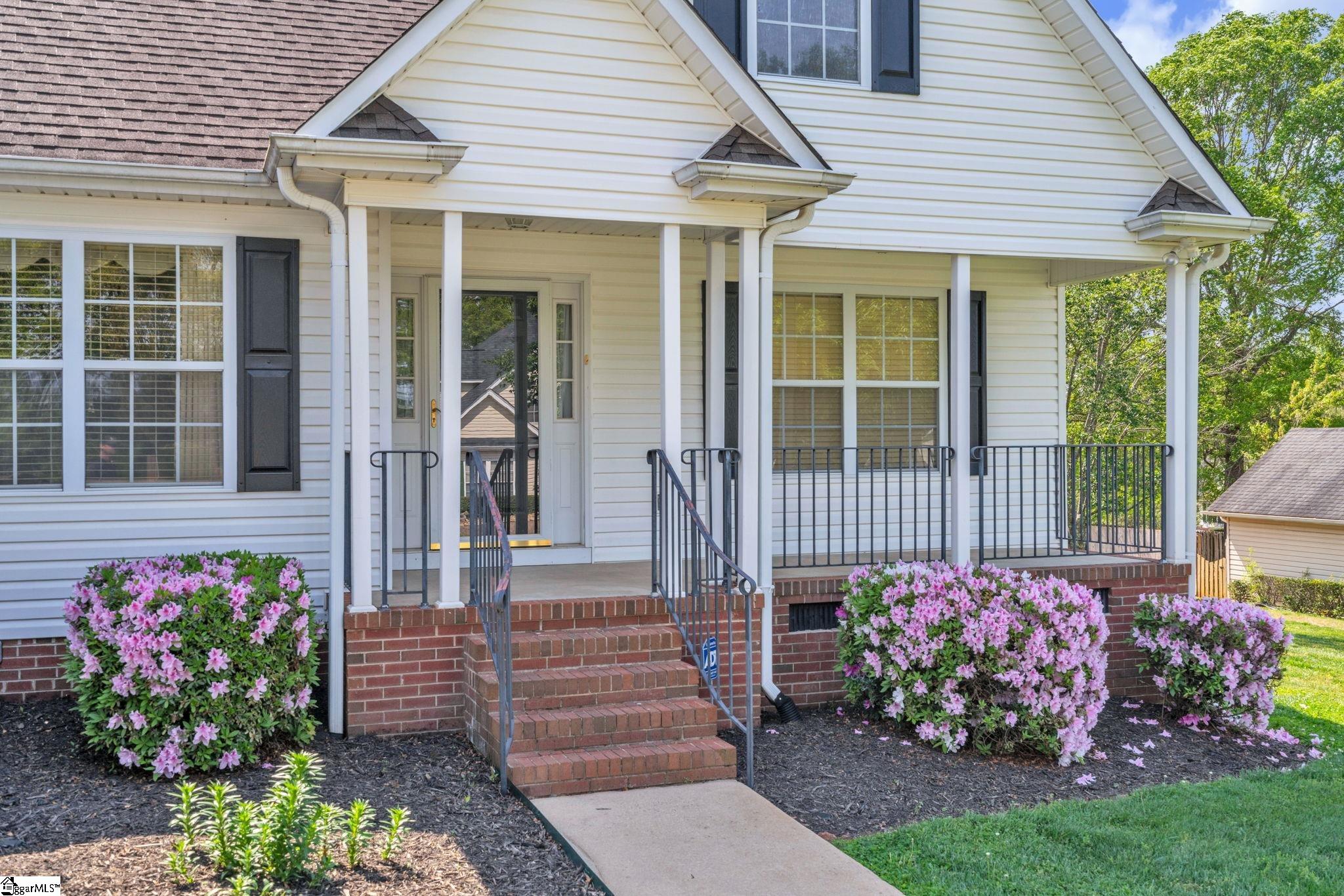 7 Brook Laurel Lane