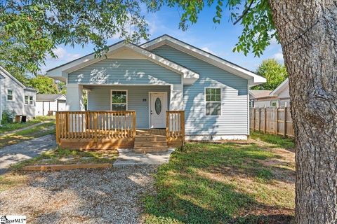 Photo of 99 Allen Avenue, Spartanburg, SC 29303 (MLS # 1571364)