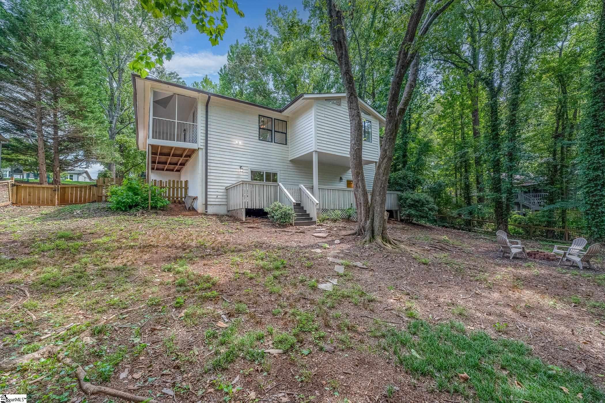 16 Hoppin John Lane