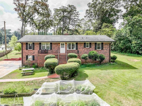 Photo of 1007 Hiawatha Drive, Anderson, SC 29621 (MLS # 1604118)