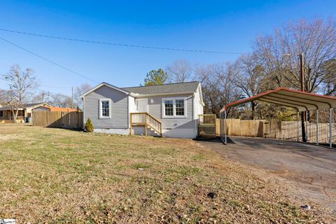 Photo of 16 Rison Road, Greenville, SC 29611 (MLS # 1577335)