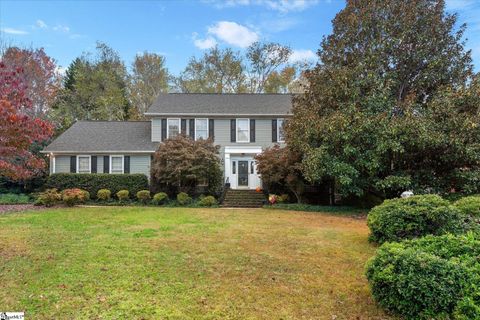 Photo of 111 Dartmoor Drive, Greer, SC 29650 (MLS # 1573720)