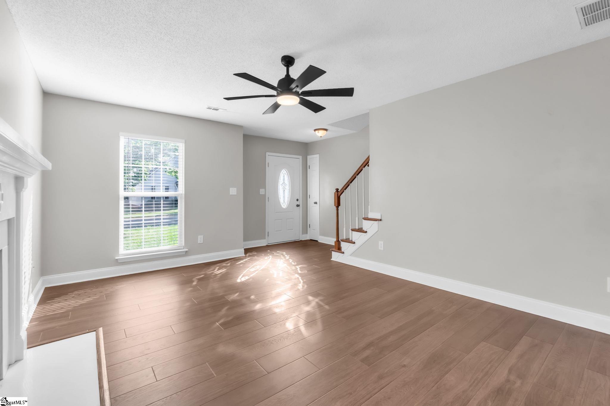 340 Riverside Chase Circle