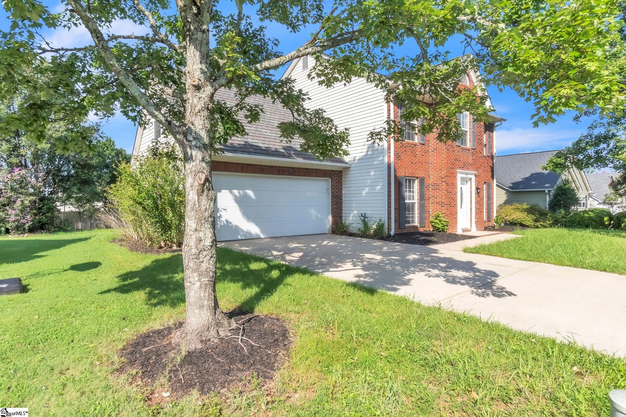 340 Riverside Chase Circle