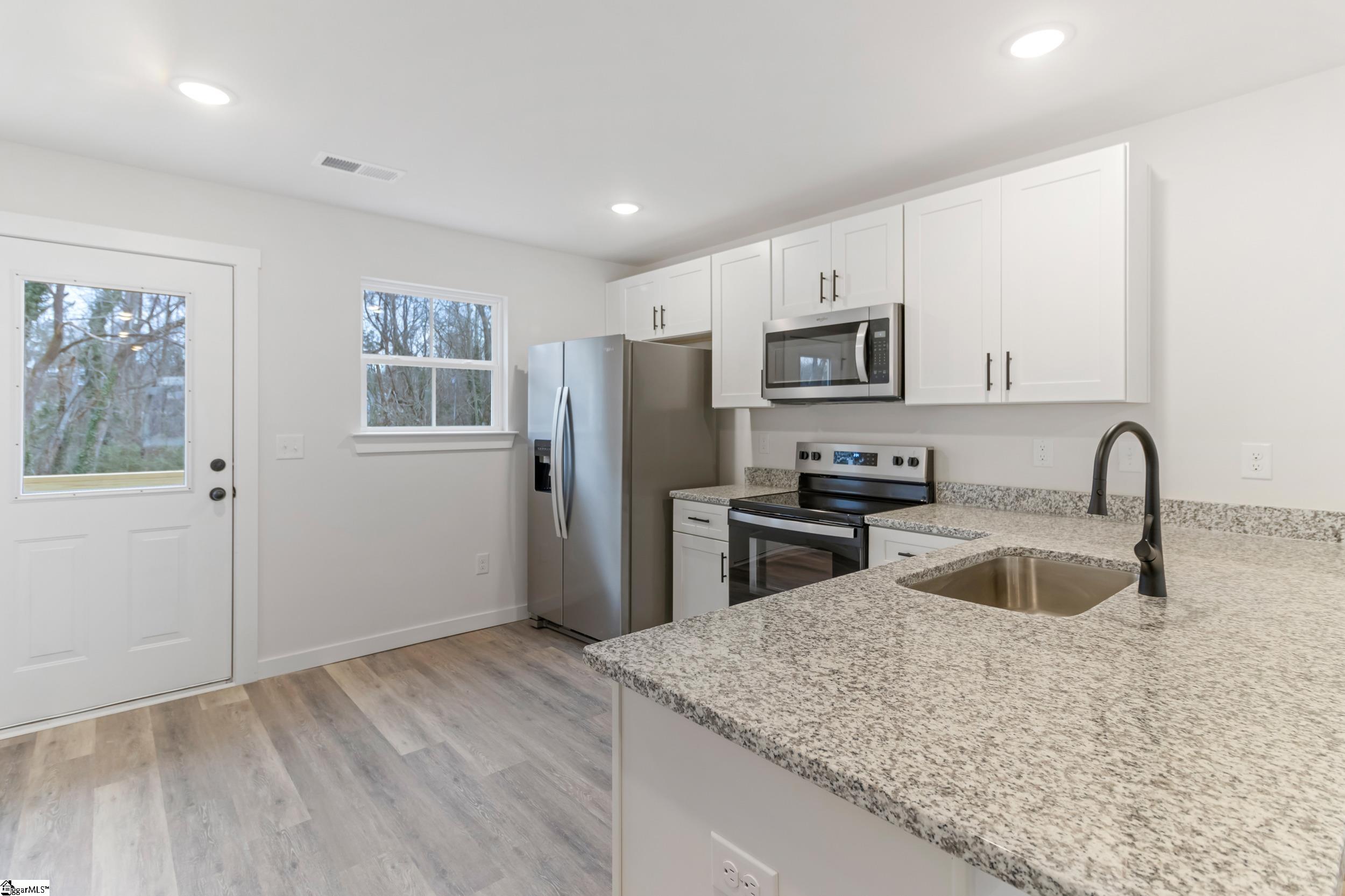 251-253 Vanderbilt Road